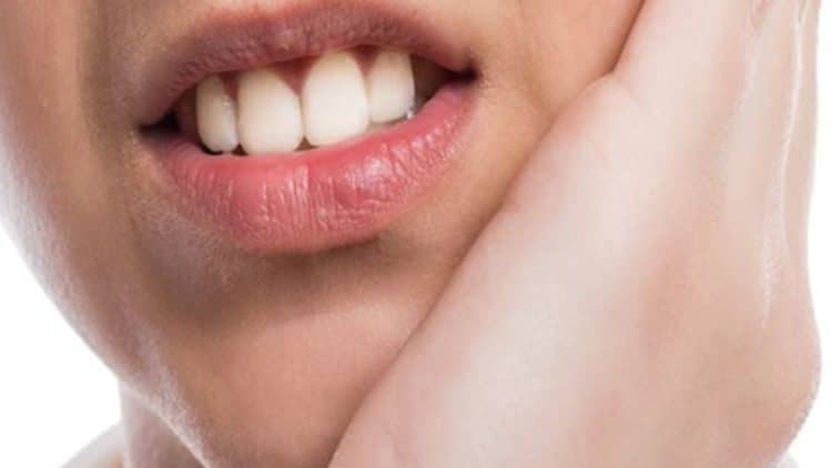 Phục Hồi Mòn Cổ Răng Hiện Đại: Giải Pháp An Toàn, Hiệu Quả